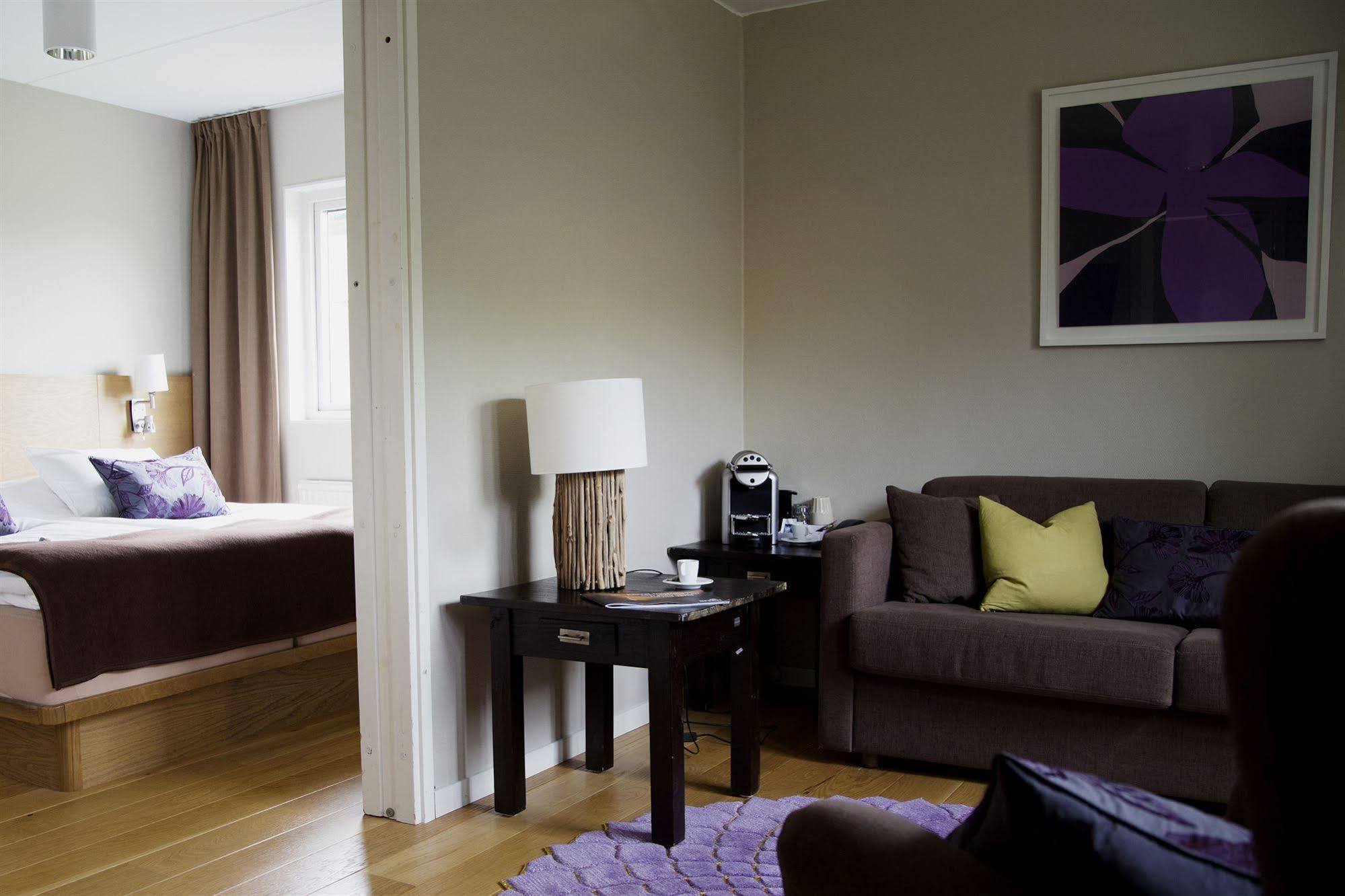 Hotell Arken & Art Garden 4*